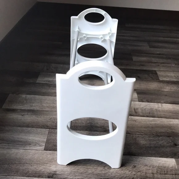 Miniature Shoe Rack 👟 - Picture 5 of 6